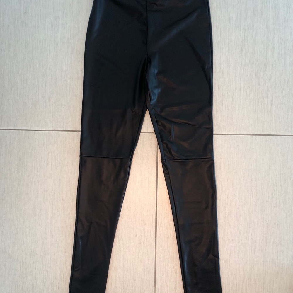 Pleather leggings - black- size 4 TALL